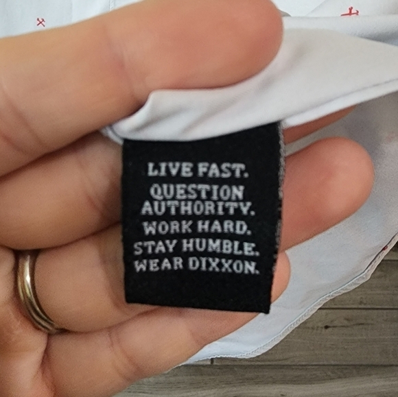 Dixxon The Finney Flannel 4x Hammer Wrench Button Down Short Sleeve Pocket - Picture 7 of 8